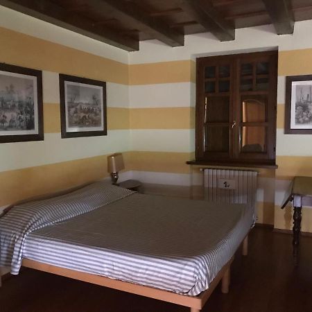 B&B Il Castelletto Pinerolo ภายนอก รูปภาพ