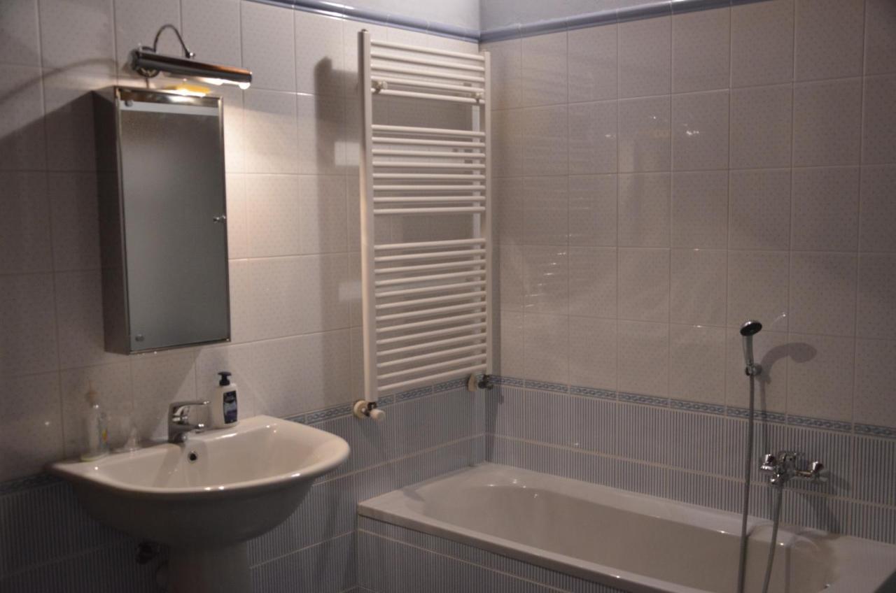B&B Il Castelletto Pinerolo ภายนอก รูปภาพ
